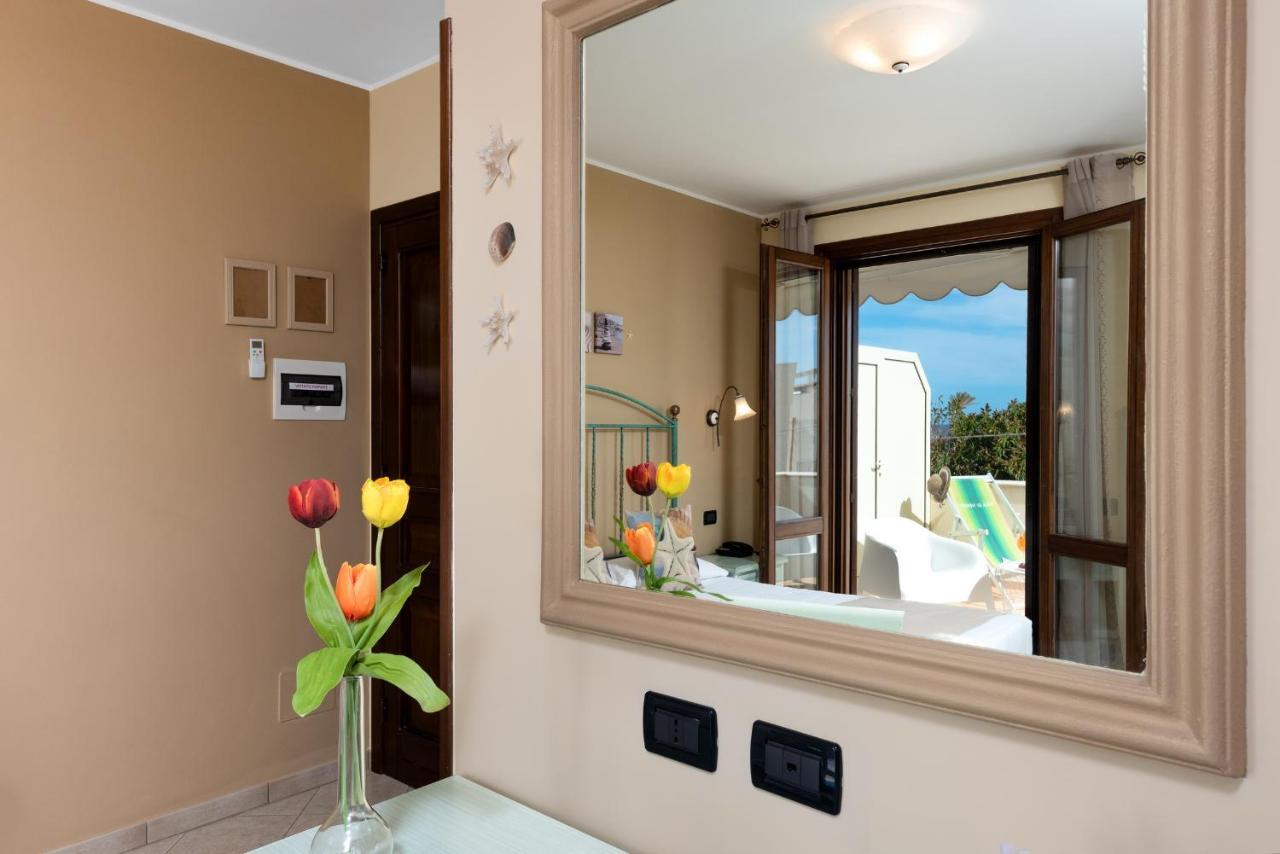 Hotel Baia Di Venere Σαν Βίτο λο Κάπο Εξωτερικό φωτογραφία